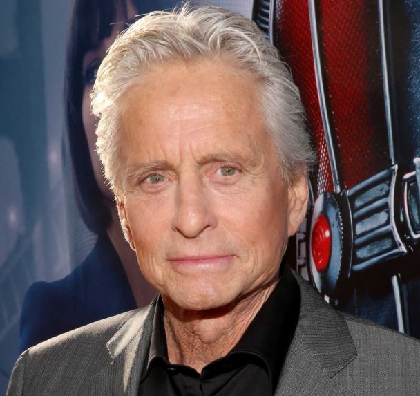 マイケルダグラスの若い頃!嫁はキャサリンゼタジョーンズ 有名人の若い頃